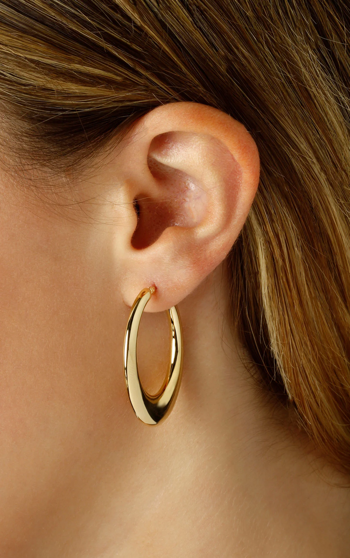 Large  Flat Oval Hoop Earrings - Image 2
