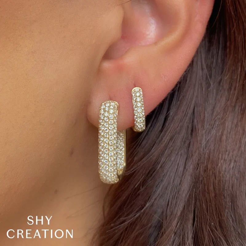 Pavé Diamond Inside-Out Rectangular Hoop Earrings - Image 2